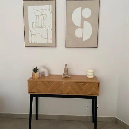 Apartment Virgil Barel